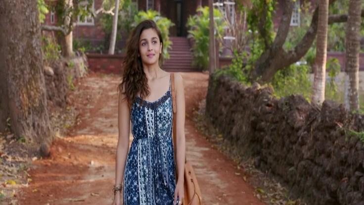 srat-cast-alia-bhatt-in-dear-zindagi-hindi-film-hd-images